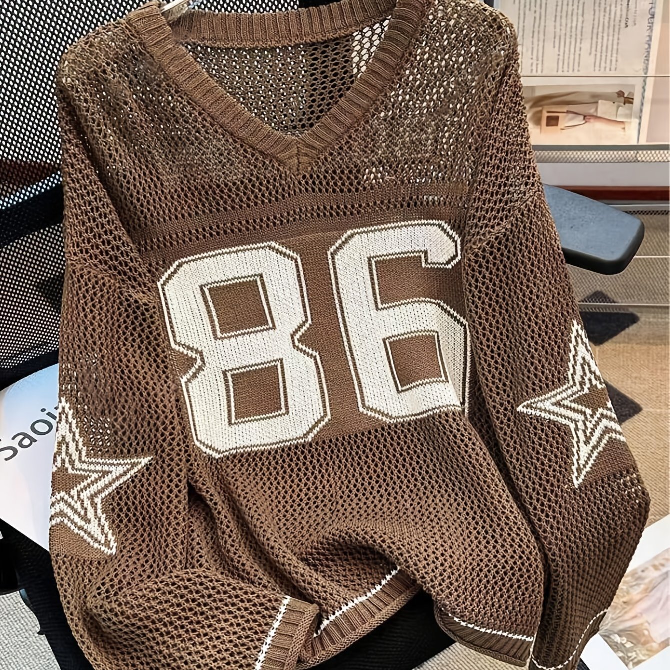 2025 New American Retro Style Solid Color V-neck Sweater | Star Print, Loose-Fit, Sun-Protective Pullover