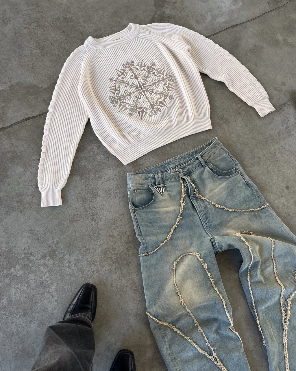 Y2k Retro Gothic Streetwear Raw Edge Embroidery Patchwork Baggy Jeans Men Fashion Hip Hop High Waist Denim Pants Ripped Jeans