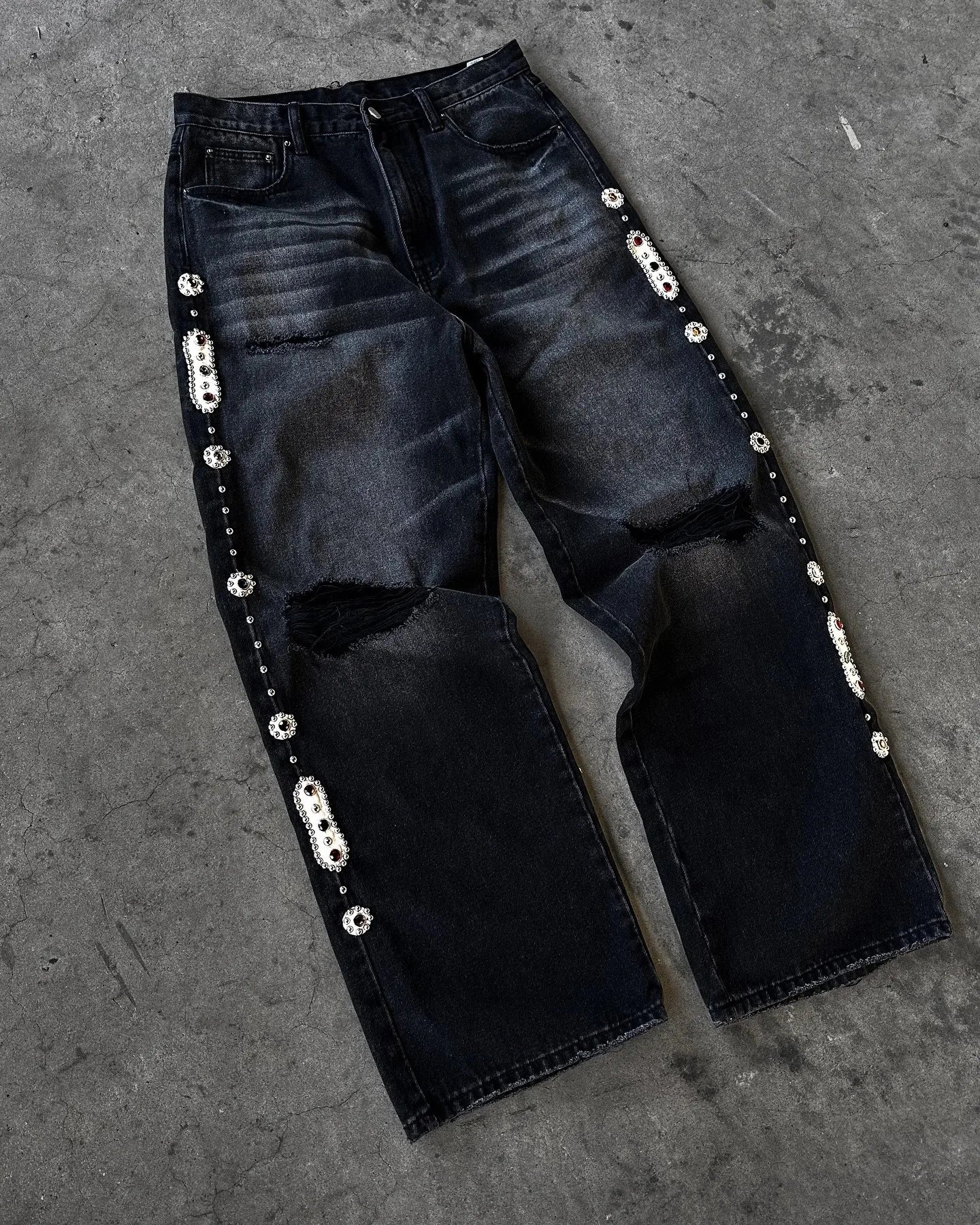 Y2k Retro Gothic Streetwear Raw Edge Embroidery Patchwork Baggy Jeans Men Fashion Hip Hop High Waist Denim Pants Ripped Jeans