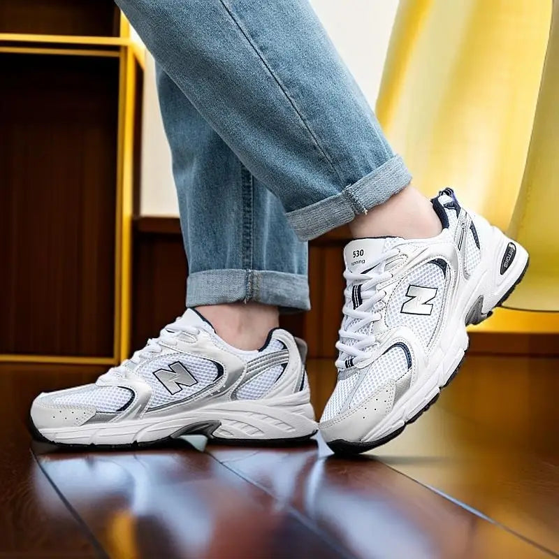New McQueen Men's and Women's White Shoes